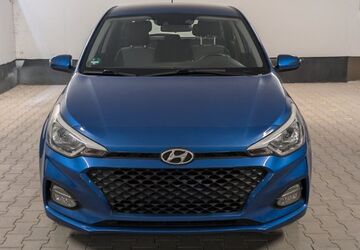 Hyundai i20 107.300 km 8.900 &euro; Wiesbaden 65205