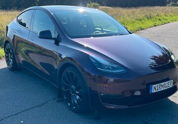 Tesla Model Y 37.900 km 43.990 &euro; Taunusstein 65232