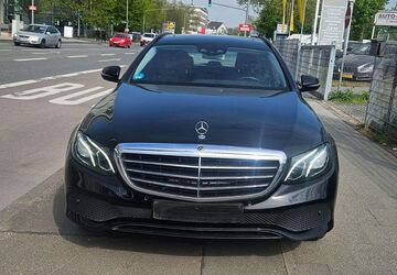 Mercedes-Benz E 200 143.000 km 18.250 &euro; Mainz-Kastel 55252