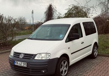 VW Caddy 319.000 km 3.250 &euro; Hofheim am Taunus 65719