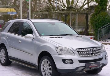 Mercedes-Benz ML 350 128.000 km 13.995 &euro; Mainz-Kostheim 55246
