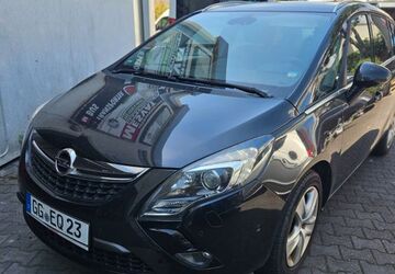 Opel Zafira Tourer 221.500 km 5.800 &euro; Rüsselsheim 65428