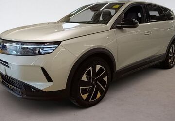 Opel Grandland (X) 8.850 km 33.200 &euro; Rüsselsheim 65428