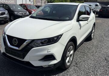 Nissan Qashqai 141.000 km 8.999 &euro; Wiesbaden 65197