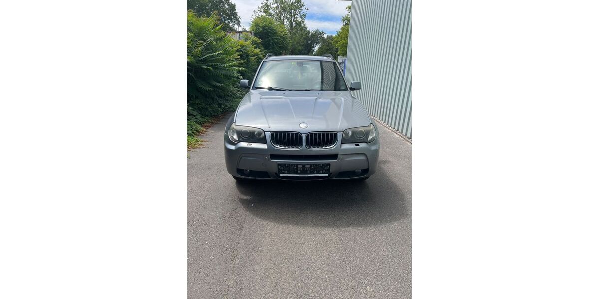 BMW X3 238.000 km 3.500 &euro; Wiesbaden 65203