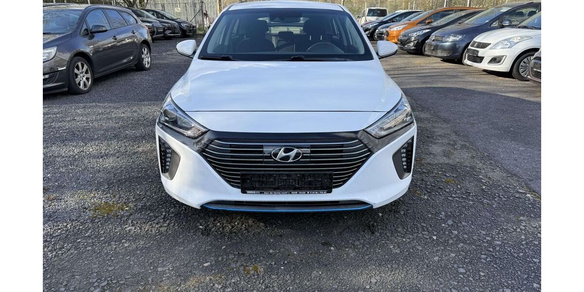 Hyundai IONIQ 98.000 km 12.999 &euro; Wiesbaden 65197