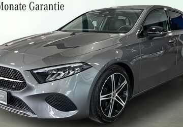 Mercedes-Benz A 180 11.345 km 29.990 &euro; Hattersheim 65795