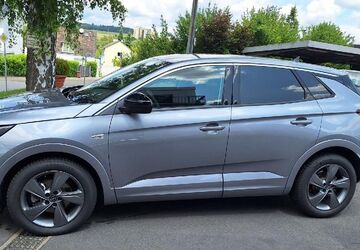 Opel Grandland (X) 11.500 km 23.700 &euro; Taunusstein 65232