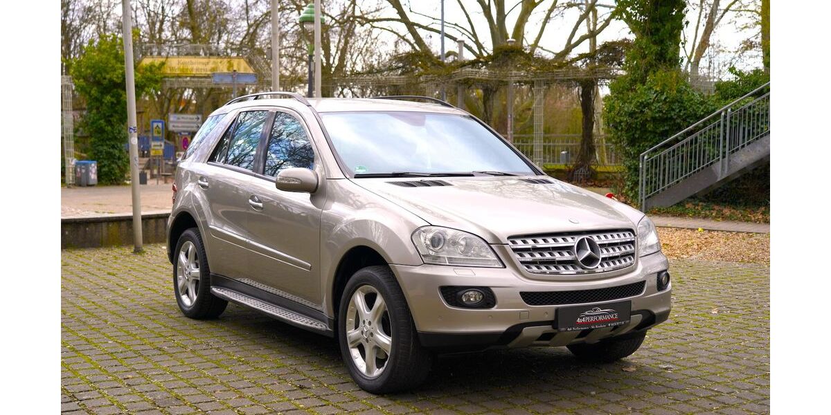 Mercedes-Benz ML 320 169.000 km 14.995 &euro; Mainz-Kostheim 55246