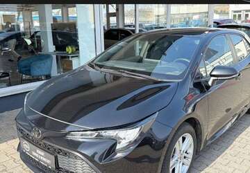 Toyota Corolla 85.500 km 16.490 &euro; Geisenheim 65366