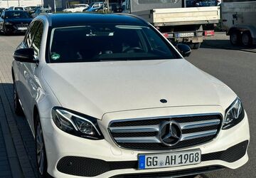 Mercedes-Benz E 220 156.000 km 24.499 &euro; Mörfelden-Walldorf 64546
