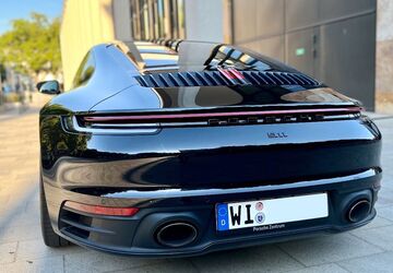 Porsche 992 9.800 km 129.992 &euro; Wiesbaden 65183