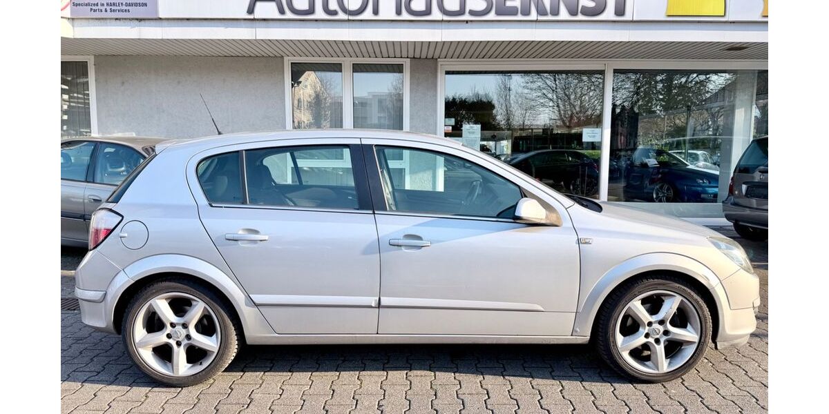 Opel Astra 159.800 km 2.999 &euro; Mainz-Kastel 55252