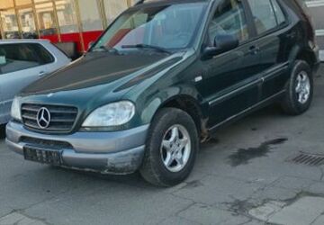 Mercedes-Benz ML 320 260.322 km 2.499 &euro; Bingen 55411