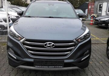Hyundai TUCSON 153.000 km 13.900 &euro; Mainz-Kastel 55252