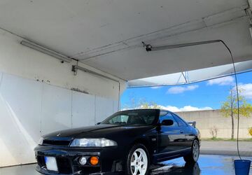 Nissan Skyline 144.000 km 34.900 &euro; Mainz 55118