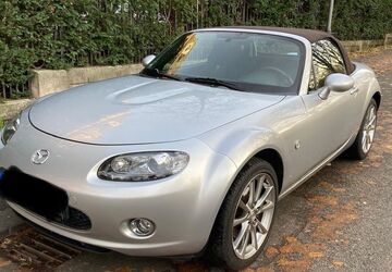 Mazda MX-5 166.000 km 7.950 &euro; Wiesbaden 65183