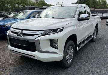 Mitsubishi L200 48.000 km 22.999 &euro; Wiesbaden 65197