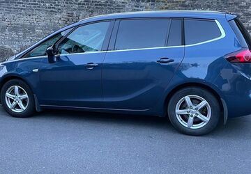 Opel Zafira Tourer 162.000 km 8.900 &euro; Wiesbaden 65203