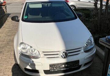 VW Golf 184.521 km 2.300 &euro; Bingen 55411