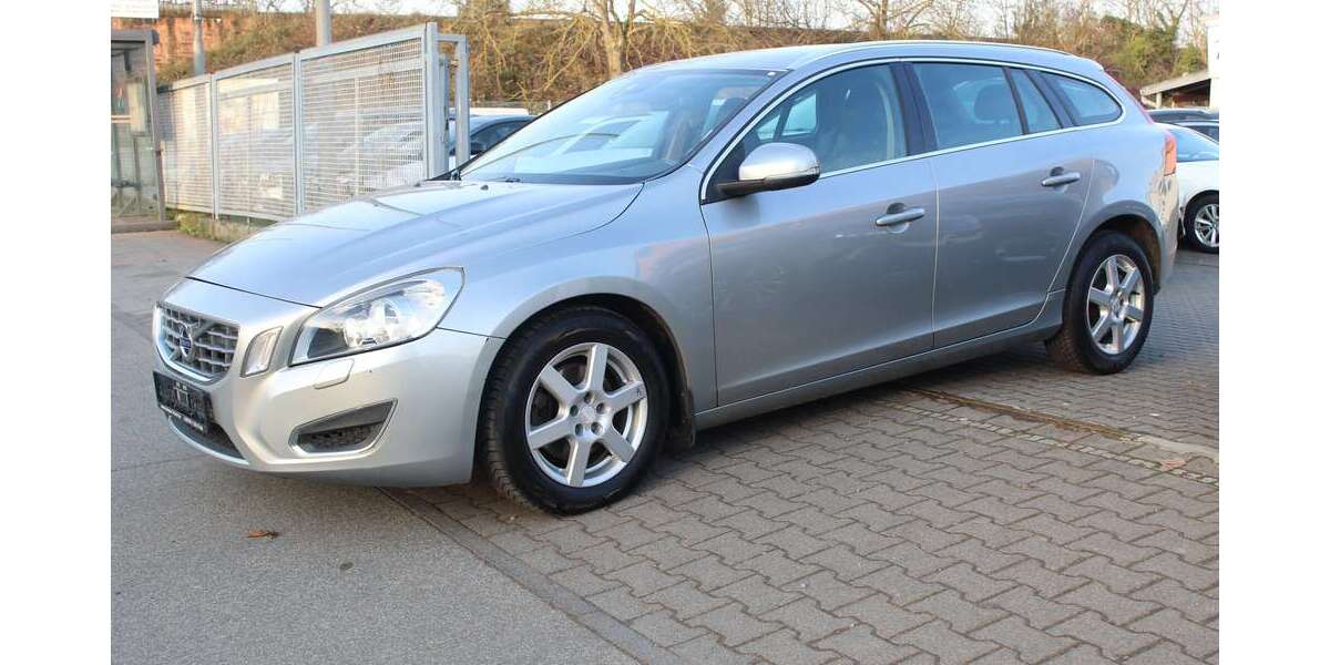 Volvo V60 170.000 km 7.900 &euro; Mainz-Kastel 55252