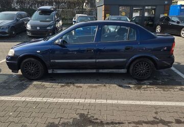 Opel Astra 185.000 km 1.550 &euro; Wiesbaden 65199