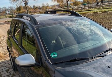Dacia Duster 34.000 km 15.890 &euro; wiesbaden 65207