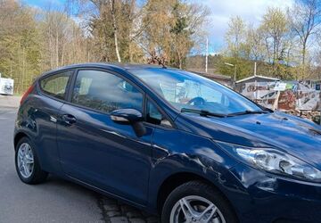Ford Fiesta 156.800 km 3.999 &euro; Wiesbaden 65197
