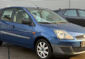 Ford Fiesta 114.424 km 2.990 &euro; Mainz - Mombach 55120