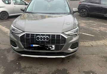 Audi Q3 44.400 km 24.700 &euro; Wiesbaden 65183