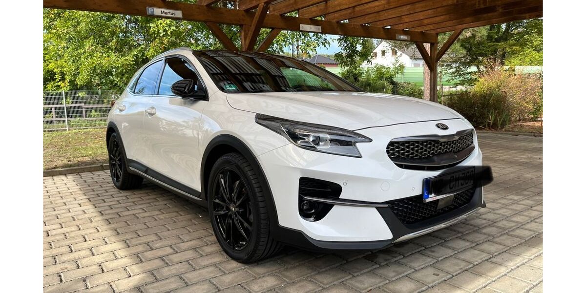 Kia XCeed 117.000 km 19.300 &euro; Mainz 55129