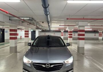 Opel Insignia 158.000 km 9.800 &euro; Wiesbaden 65197