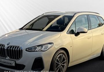 BMW 218 Active Tourer 3.773 km 29.480 &euro; Rüsselsheim 65428