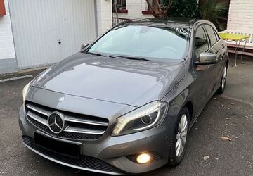Mercedes-Benz A 180 105.000 km 10.700 &euro; Wiesbaden 65197
