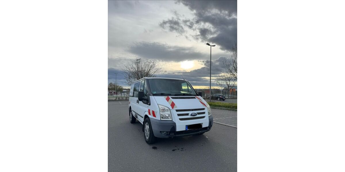 Ford Transit 172.000 km 6.900 &euro; Wiesbaden 65189