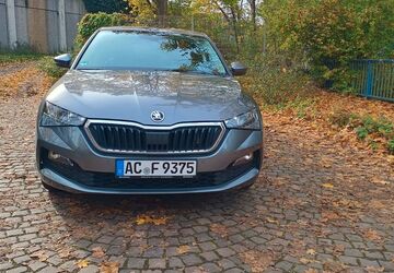 Skoda Scala 48.000 km 20.900 &euro; Wiesbaden 65205