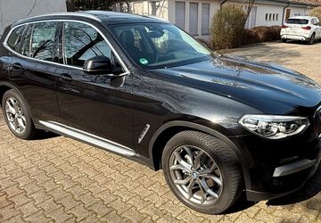BMW X3 110.500 km 26.900 &euro; Wiesbaden 65207