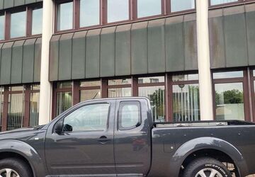 Nissan Navara 139.000 km 15.900 &euro; Groß Gerau 64521