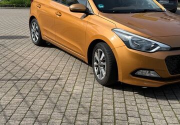 Hyundai i20 62.200 km 8.600 &euro; Wiesbaden 65199