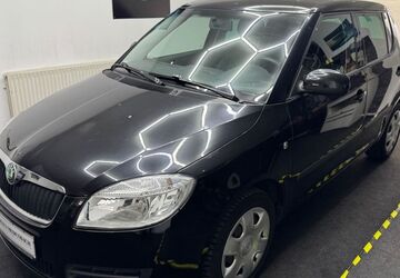 Skoda Fabia 165.433 km 2.490 &euro; Wiesbaden 65207