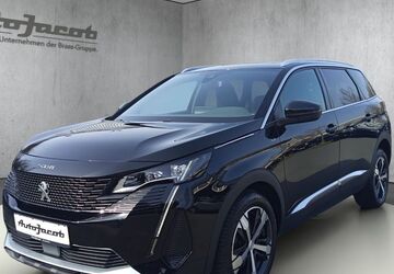 Peugeot 5008 26.148 km 35.950 &euro; Rüsselsheim 65428