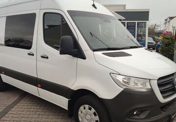 Mercedes-Benz Sprinter 171.900 km 27.800 &euro; Rüsselsheim 65428