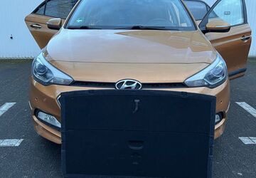 Hyundai i20 84.851 km 9.500 &euro; Liederbach 65835