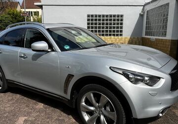 INFINITI QX70 175.000 km 14.495 &euro; Ingelheim 55218
