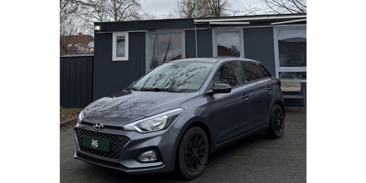 Hyundai i20 74.500 km 11.390 &euro; Raunheim 65479