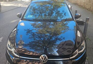 VW Golf 145.000 km 12.000 &euro; Wiesbaden 65185