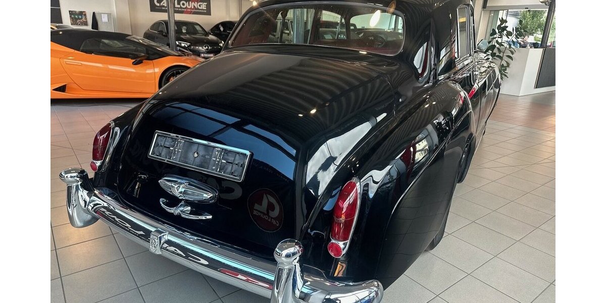Rolls Royce Silver Cloud III 6.2 |Schwarz-Rot|Classic Data 2| 112.506 km 42.999 &euro; Mainz-Kostheim 55246