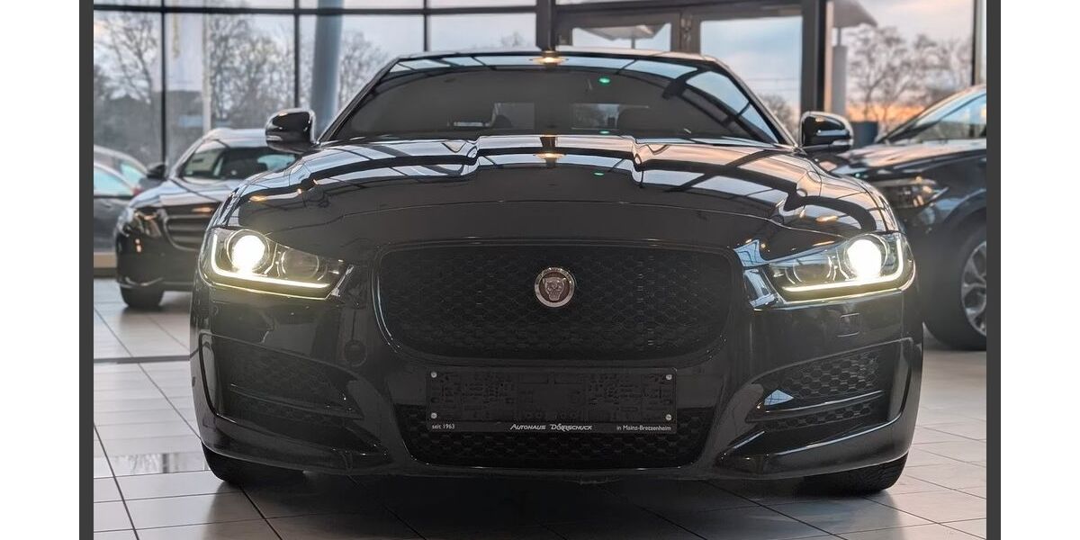Jaguar XE 126.200 km 17.390 &euro; Mainz 55128