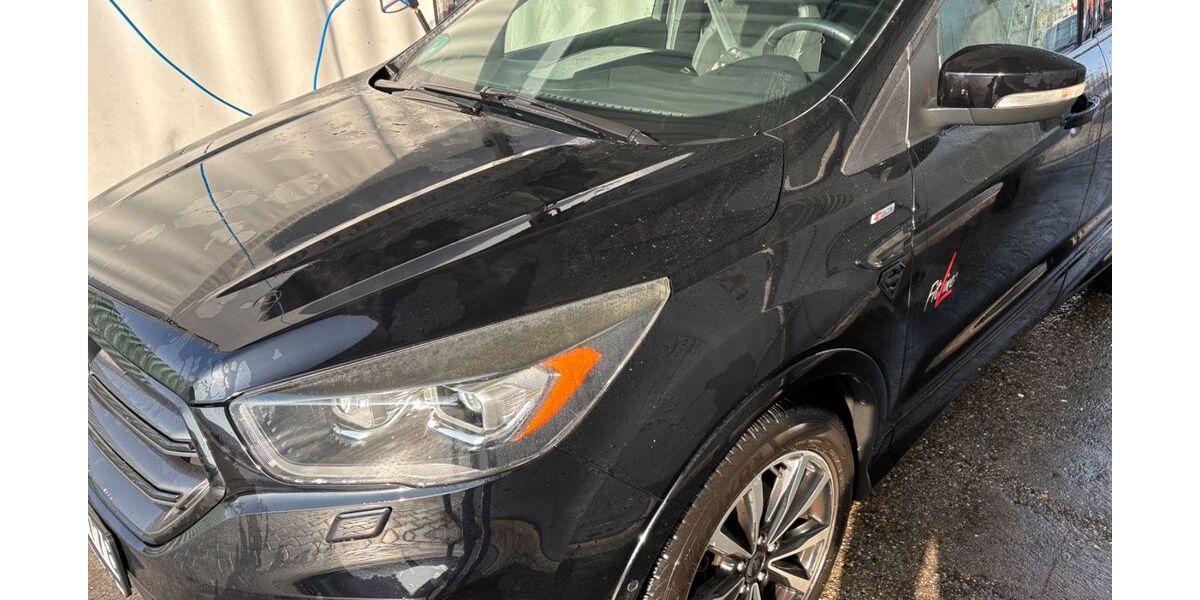 Ford Kuga 114.500 km 10.500 &euro; Wackernheim 55263