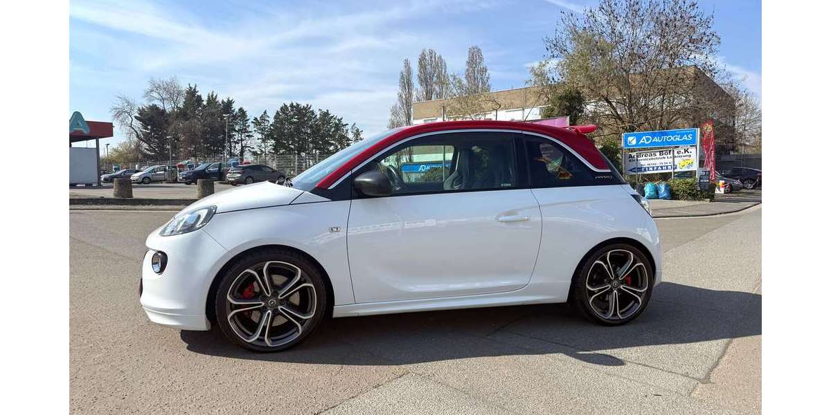 Opel Adam 80.742 km 11.950 &euro; Raunheim 65479